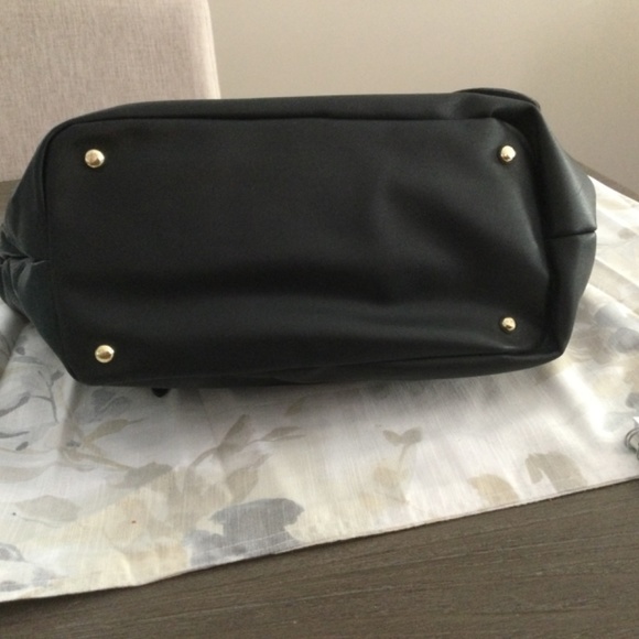 Tutilo NY Tote Tablet Bag - Picture 6 of 6